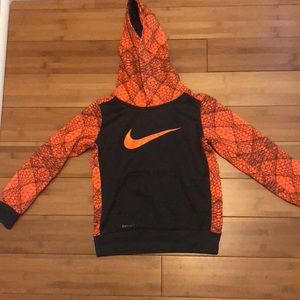Boys size 4 Nike Dri-Fit hoodie